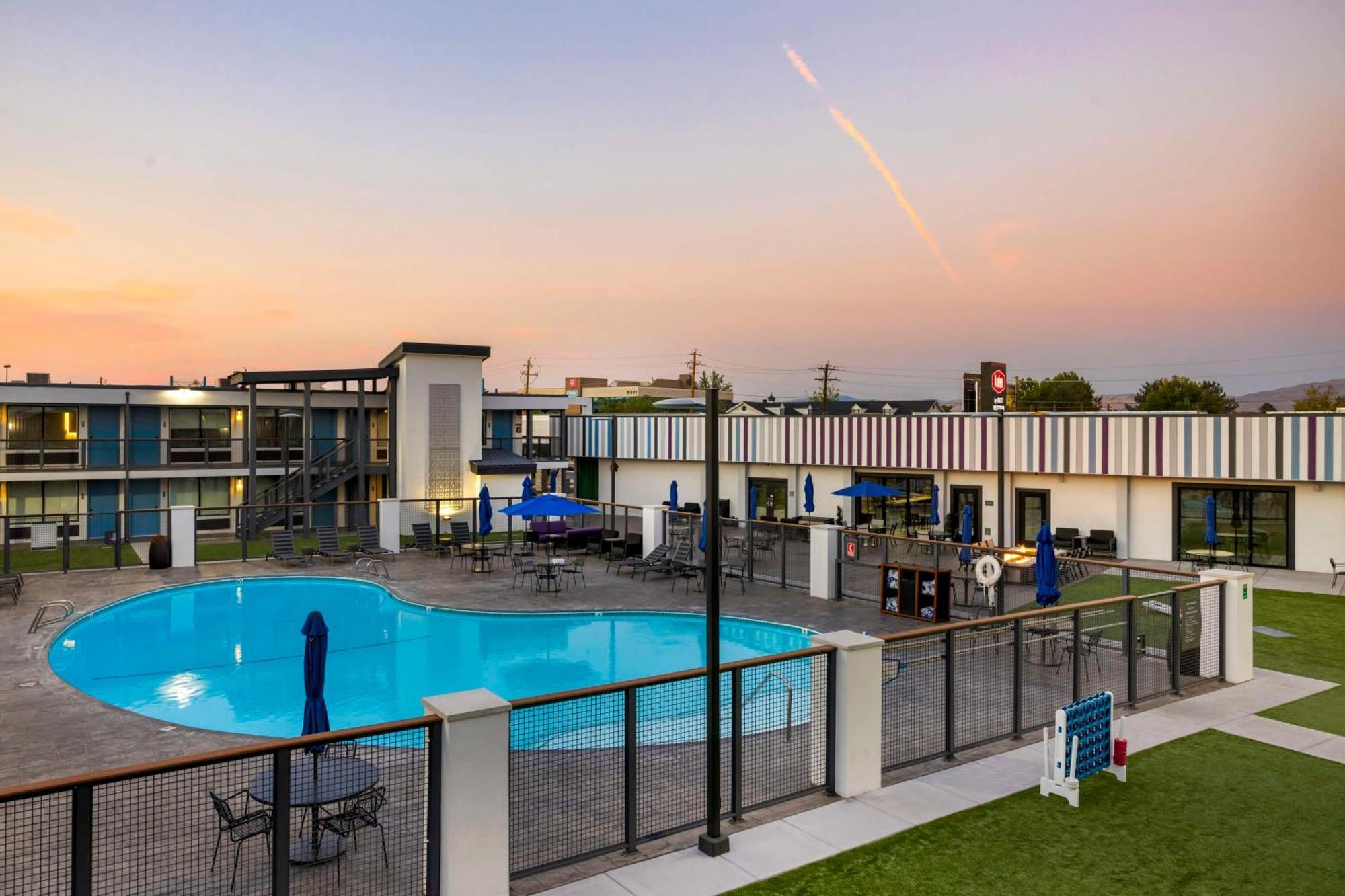 Aiden By Best Western South Reno Εξωτερικό φωτογραφία